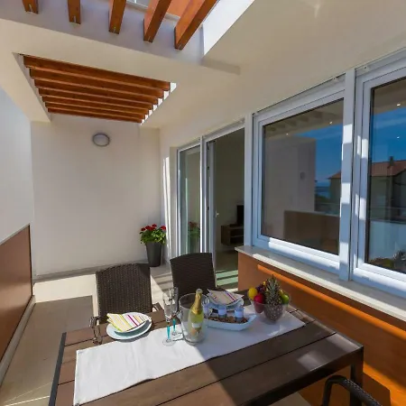 Grande Apartment