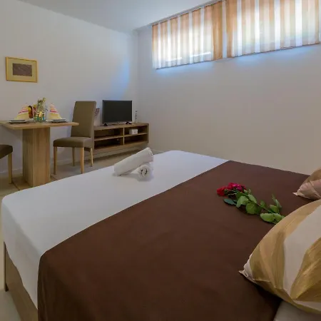 Grande Appartement *