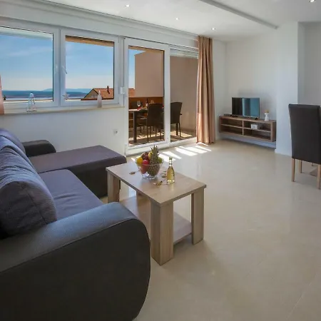 Grande Apartment